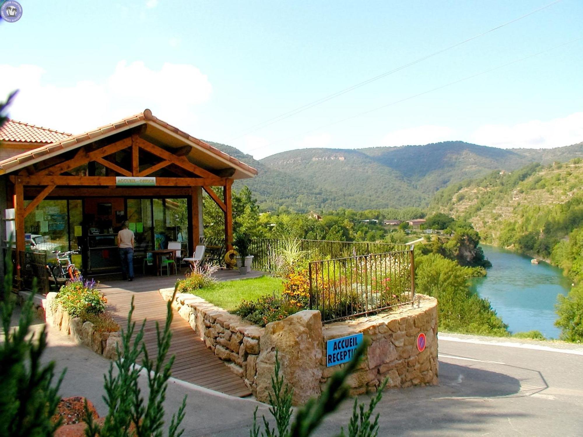 Camping Cascade Aveyron Saint-Rome-de-Tarn Exterior photo